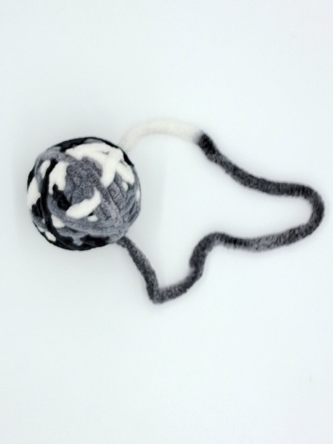 Kitty Cat Yarn Ball (LARGE)-3
